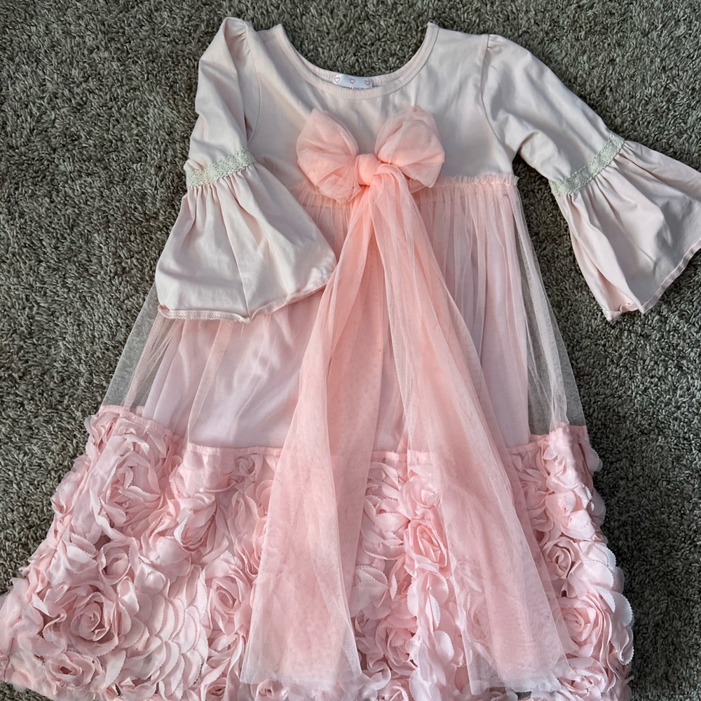 Girls pink dress